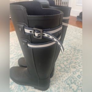 Black Hunter rain boots